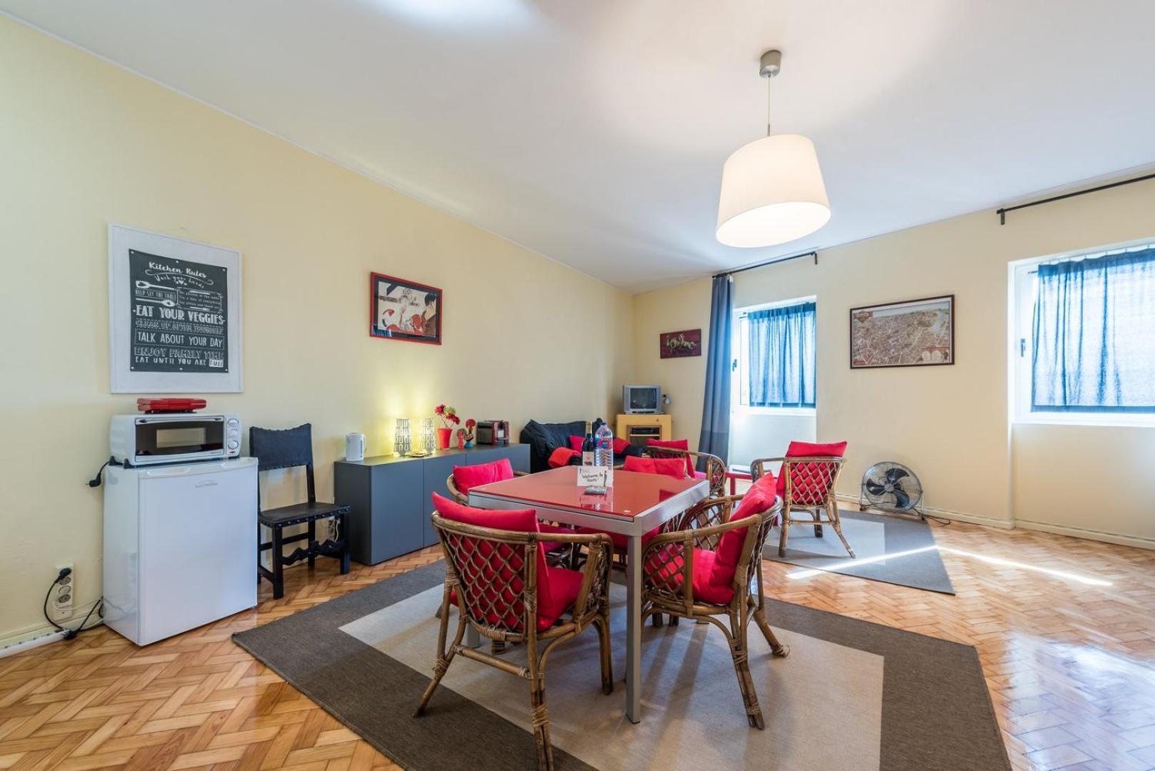 Guestready - Minimalistic Studio Downtown Порто Екстериор снимка