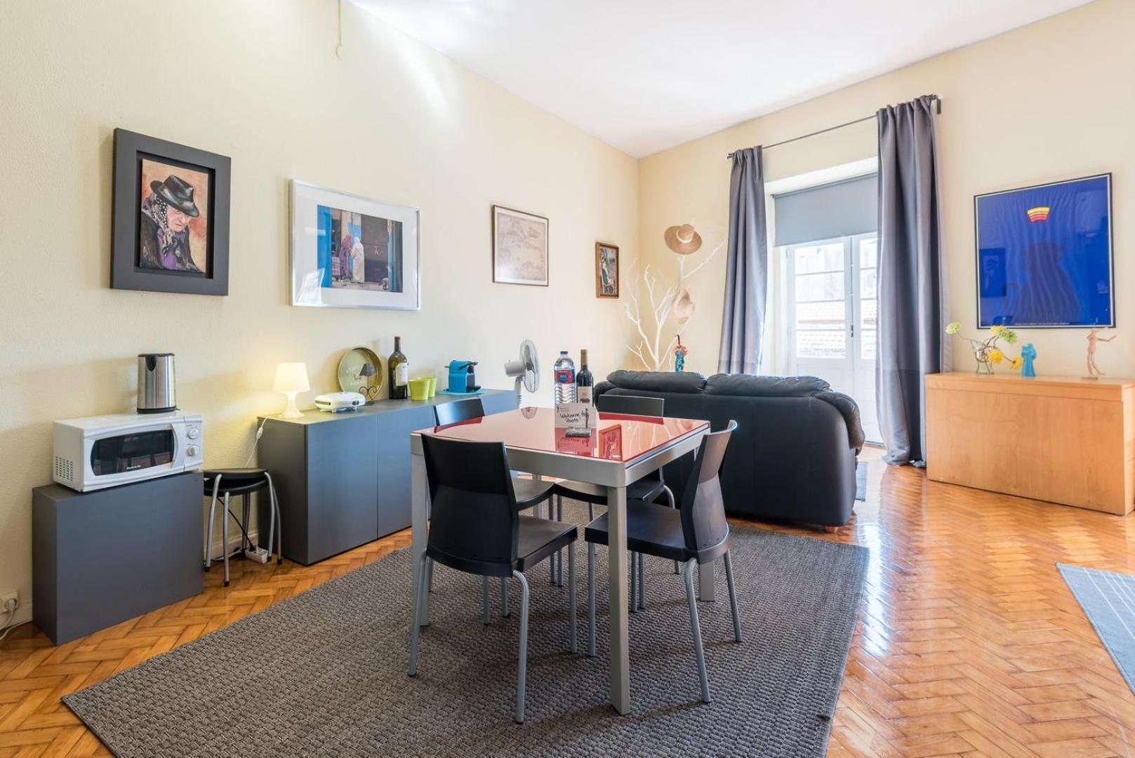 Guestready - Minimalistic Studio Downtown Порто Екстериор снимка