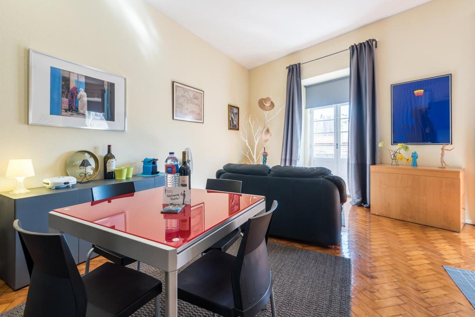 Guestready - Minimalistic Studio Downtown Порто Екстериор снимка
